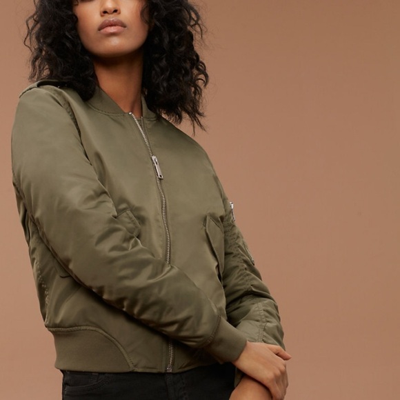 Aritzia Talula women’s size XXS Military Green crop Whitby Bomber Flight Jacket - Picture 2 of 7